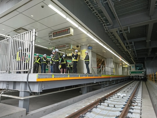 鉄道施設体験学習会2019